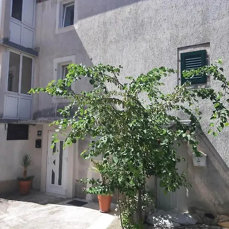 Azzurro * Šibenik